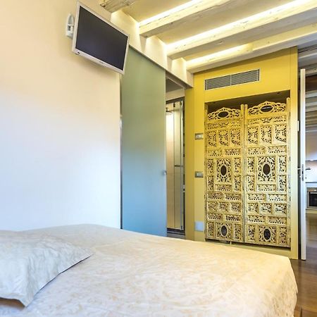 Apartments Moon Or Dama Венеция Экстерьер фото